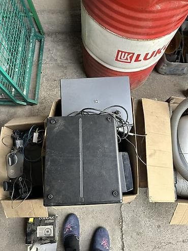 google pixel 10: Набор бытовой и электронной техники в коробках. Состав по фото — 2