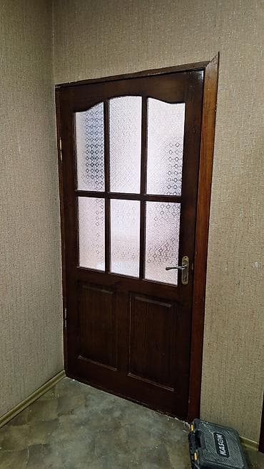 деревянные двери цена бишкек: Двери для домов и квартир, Деревянная, Одностворчатая, Со стеклом, цвет - Коричневый — 2