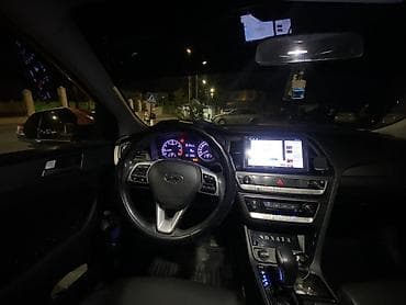Транспорт: Hyundai Sonata: 2018 г., 2 л, Автомат, Газ, Седан — 7