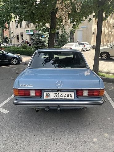 мерс 230: Mercedes-Benz W123: 1981 г., 2.3 л, Механика, Бензин, Седан — 1