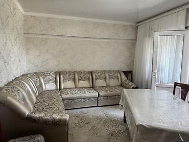 Мебель: Продается угловой диван б/у. Все механизмы в рабочем состоянии. Цена — 1
