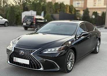 Lexus ES: 2018 г., Гибрид, Седан
