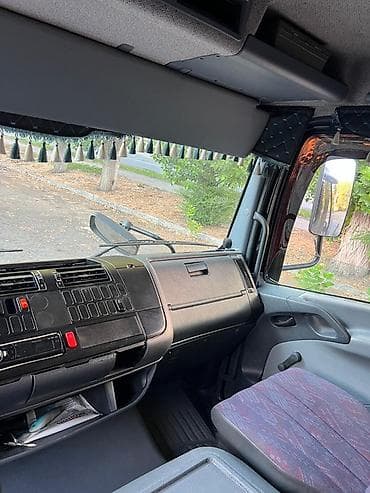 мерседес эвакуатор: Эвакуатор, Mercedes-Benz, 2000 г., Ломаная — 8