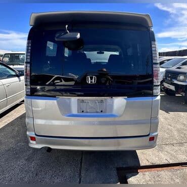 запчасти на хонду степвагон в бишкеке: Honda Stepwgn spada RF5 Хонда Степвагон Спада В наличии все запчасти — 3