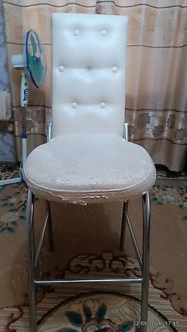кресло цены: Стол и стул для кафе, Б/у, Самовывоз — 1