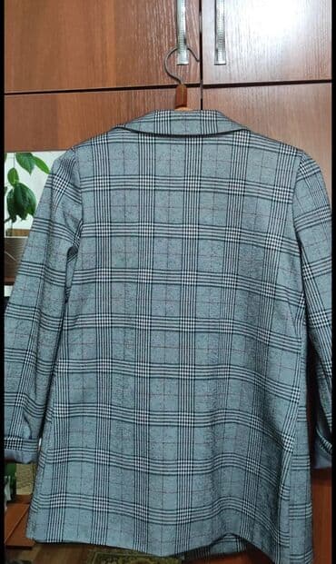 пиджаки женские бишкек: Пиджак женский размер 48-50 — 2