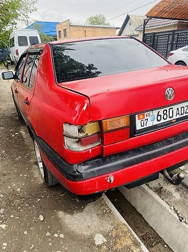step 2: Volkswagen Vento: 1992 г., 1.8 л, Ручные, Бензин, Седан — 9
