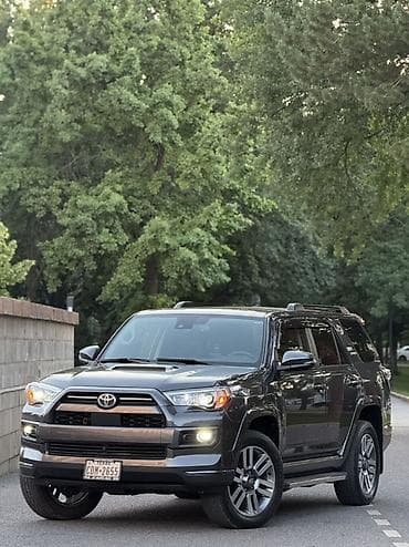 space runner: Toyota 4Runner: 2022 г., 4 л, Автомат, Бензин, Внедорожник — 2