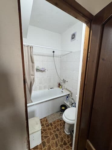 квартиры восток 5 долгосрочная: 1 комната, Собственник, С подселением, С мебелью частично — 3