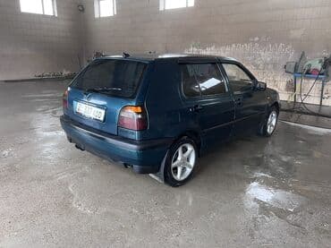 hyundai машина: Volkswagen Golf: 1997 г., 1.8 л, Механика, Бензин, Хэтчбэк — 7