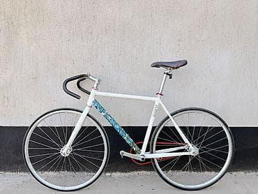 а 190: Фикс-байк Giant (Single Speed/Fixed Gear) - Рама и вилка: стальная — 1