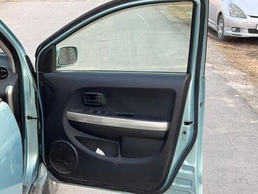 tayota runx: Toyota ist: 2003 г., 1.3 л, Автомат, Бензин, Хетчбек — 6