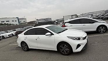 чехол 12 mini: Kia K3: 2022 г., Седан — 3