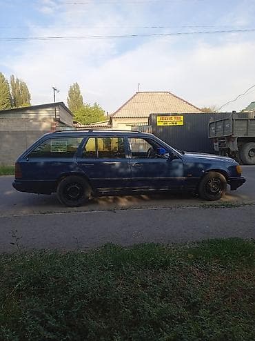 e34 540: Mercedes-Benz W124: 1988 г., 2.3 л, Механика, Бензин, Универсал — 4