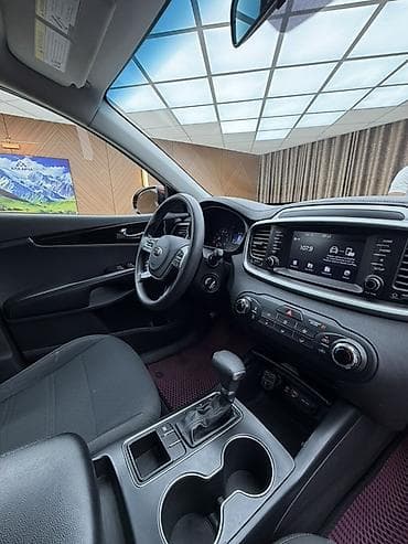 Kia Sorento: 2019 г., 2.4 л, Автомат, Бензин, Кроссовер — 10