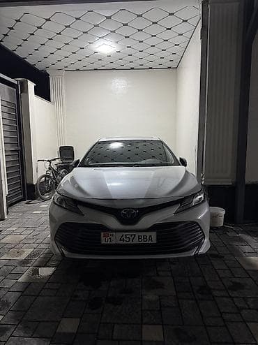 Продажа авто: Toyota Camry: 2019 г., Гибрид — 7