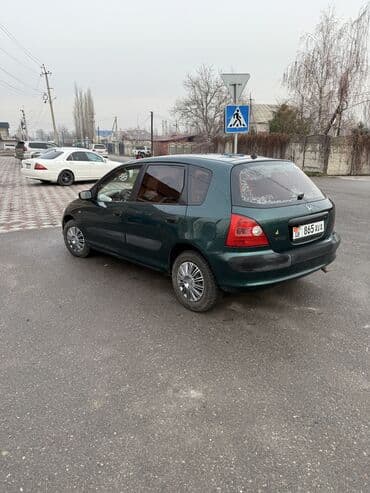 обмен на дом в городе каракол: Honda Civic: 2001 г., 1.5 л, Автомат, Газ, Хэтчбэк — 5