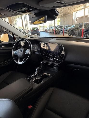 Продажа авто: Lexus NX: 2022 г., 2.4 л, Автомат, Бензин, Кроссовер — 4
