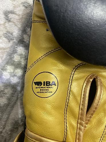 Электр транспорту: Продаю перчатки ADIDAS от IBA оргинальные перчатки в подарок 2 бинта — 3