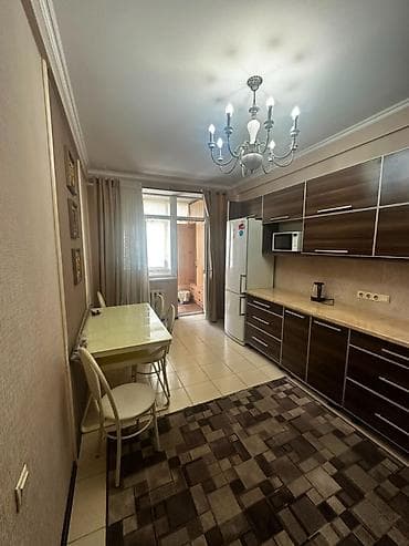 Недвижимость: Элитная 2-комнатная квартира, 100 м², евроремонт, этаж 2/9. Район — 9