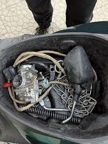 Мотороллеры муравей: Скутер Макси сатылат матор DAWANG, Вложения по кузову суротто коруп — 9