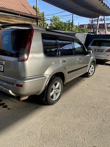 бампер camry: Nissan X-Trail: 2002 г., 2.2 л, Автомат, Бензин, Кроссовер — 3