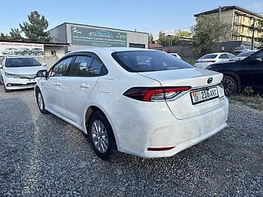 королла 1 6: Toyota Corolla: 2021 г., 1.8 л, Автомат, Гибрид, Седан — 3