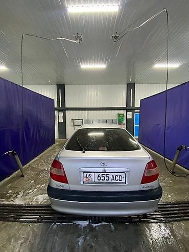 оочень срочно: Toyota Avensis: 2001 г., 1.8 л, Автомат, Бензин, Лифтбек — 1