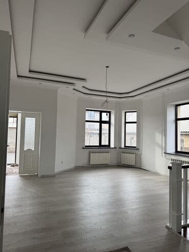 400 м², 8 комнат, Парковка, Амбарная, Подвал, погреб at lalafo.kg 400 м², 8 комнат, Парковка, Амбарная, Подвал, погреб