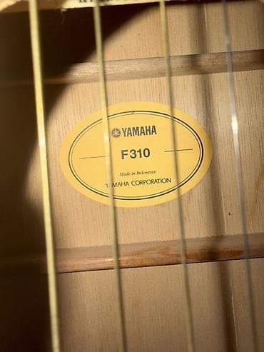 гитара f310: Акустическая гитара Yamaha F310 В отличном состоянии в комплект — 4