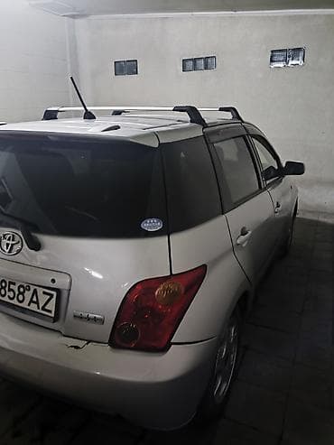 baw 34: Toyota Ist: 2004 г., 1.5 л, Автомат, Бензин, Хэтчбэк — 3