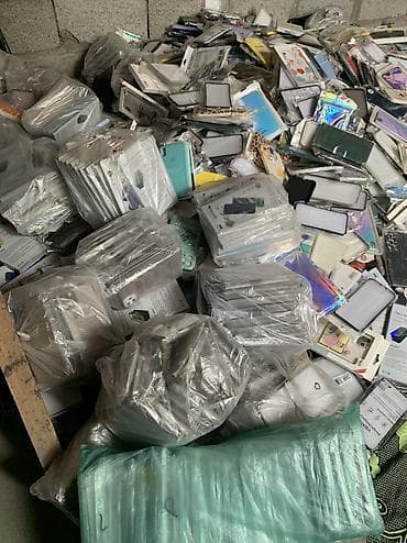 Оборудование для производства: Чехлы для телефонов За всё 12.000 сом Состав: - Большой микс чехлов — 6