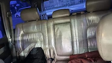 один штук: Lexus LX: 2000 г., 4.7 л, Автомат, Бензин, Внедорожник — 4