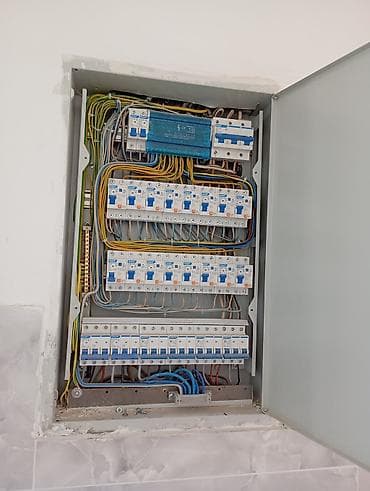 Электрики: Электрик | Монтаж выключателей, Монтаж проводки, Подключение электроприборов 3-5 лет опыта — 2