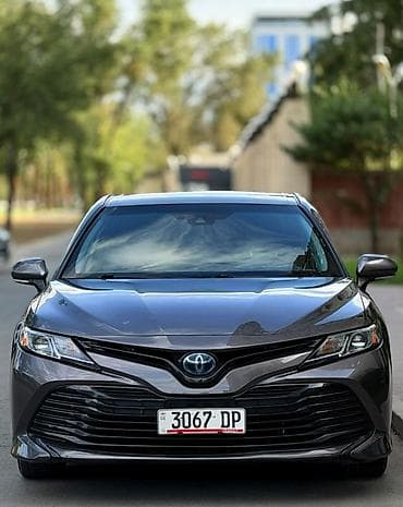 mark 3: Toyota Camry: 2020 г., 2.5 л, Автомат, Гибрид, Седан — 1