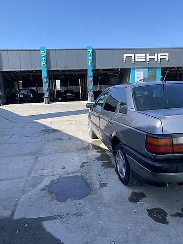 v klass: Volkswagen Passat: 1990 г., 1.8 л, Ручные, Бензин, Седан — 5