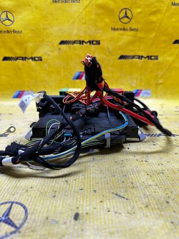 набор ключей на авто: Блок предохранителей Mercedes-Benz 2004 г., Б/у, Оригинал, Япония — 4