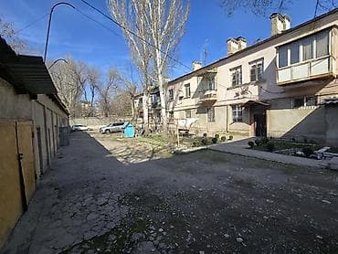 квартиры в манасе: 2 комнаты, 51 м², Сталинка, 2 этаж — 9