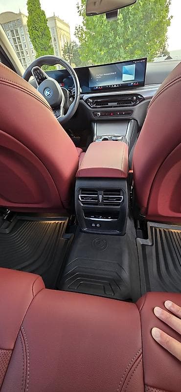 разноширокие: BMW i3: 2025 г., Автомат, Электромобиль, Седан — 7
