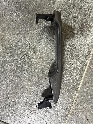 Автокосметика: Наружная дверная ручка Subaru Outback(левая/правая сторона — — 2