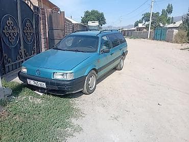 Унаа: Volkswagen Passat: 1993 г., 2 л, Кол менен иштөөчү, Бензин, Универсал — 1