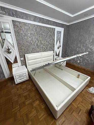 деревянная спальня: Спальный гарнитур, Двуспальная кровать, Шкаф, Комод, цвет - Белый — 2