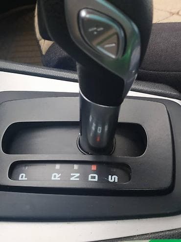 двери фит: Ford Fiesta: 2016 г., 1.6 л, Автомат, Газ, Седан — 10