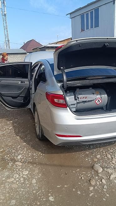 kia optima 2016: Hyundai Sonata: 2015 г., 2 л, Автомат, Бензин, Седан — 8