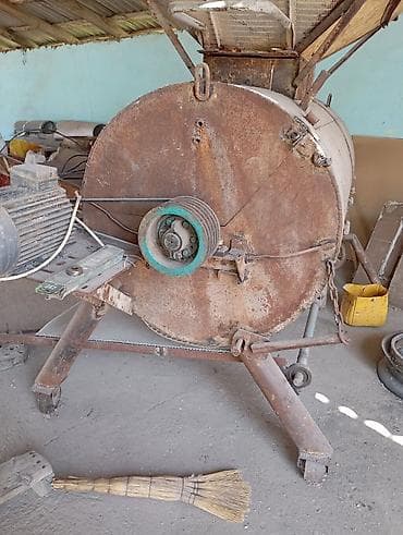 Тракторы ХТЗ: Продаю молотилка кукурузы — 5