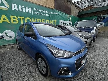 renault scenic: Chevrolet Spark: 2016 г., Хэтчбэк — 4