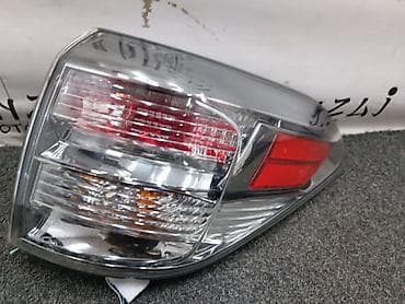 red cell: Задний правый стоп-сигнал Lexus 2010 г., Б/у, Оригинал, Япония — 1