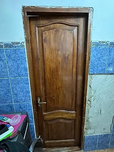 Эшиктер сатылат Брон эшик да бар мебелдер сатылат буу