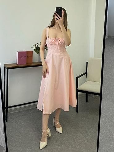 Второе продаются платья Ткань: Поплин Размер: S, М, L Цена : 1200сом at lalafo.kg Второе продаются платья Ткань: Поплин Размер: S, М, L Цена : 1200сом