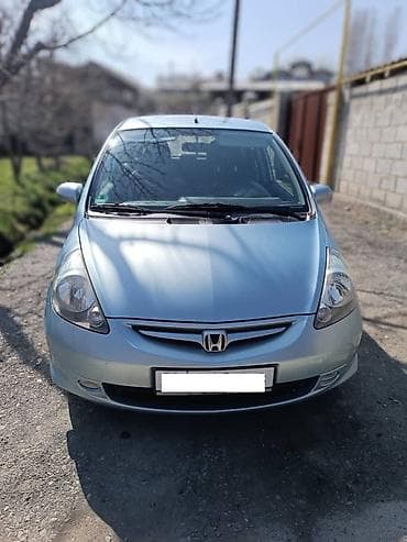 Honda Jazz: 2007 г., 1.4 л, Механика, Бензин, Хэтчбэк